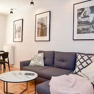apartament-lekka.warsawhotelspoland.com/