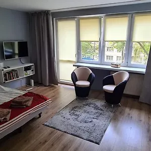 apartament-w-centrum-warszawy-ii.warsawhotelspoland.com/
