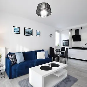 Apartament Rentplanet - Bialy Dom, Kołobrzeg